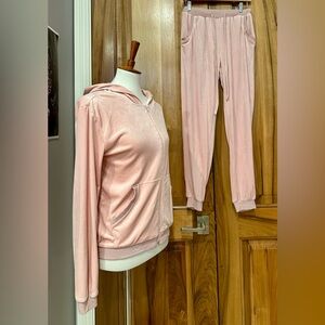 Baby Pink Velour Jogger Set - Hoodie & Drawstring Pants - VGUC - M